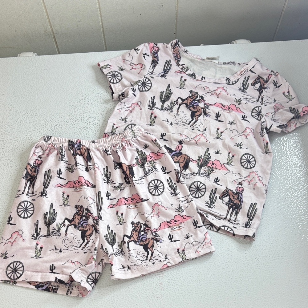 301 - Girls Pink Western Cowboy Print Pajama Set